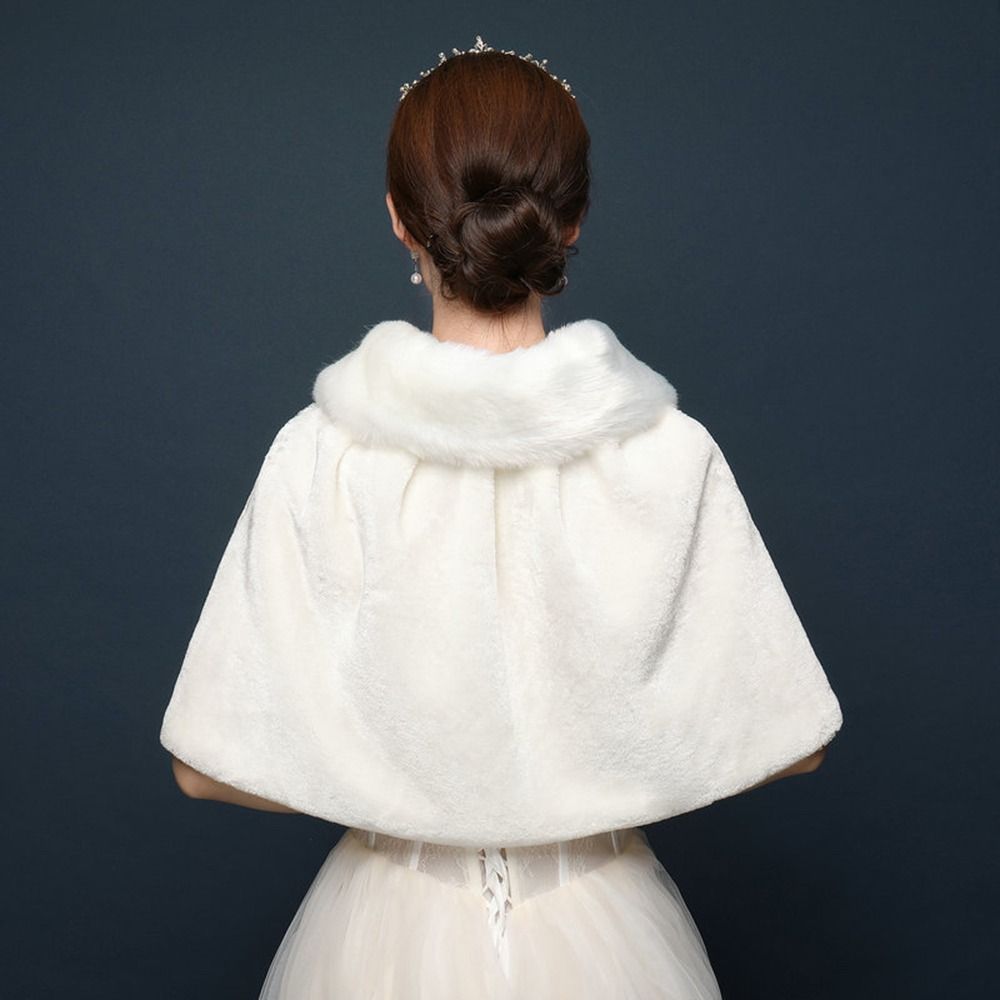 Stola avvolgente in peluche ad - Winter Clothing Clearance Sale recensione e prezzo