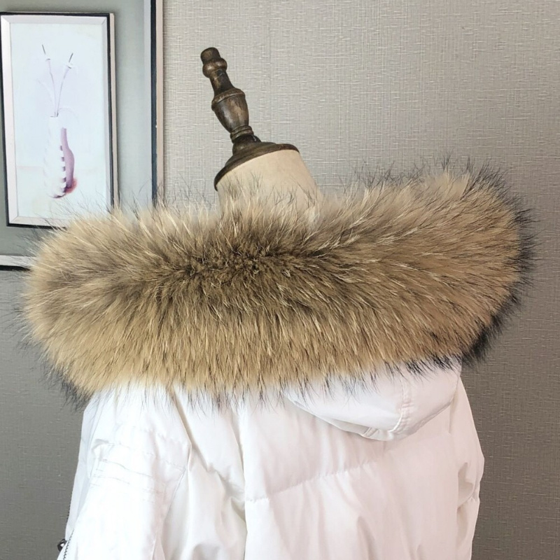 Collo in vera pelliccia per ca - Winter Clothing Deals recensione e prezzo